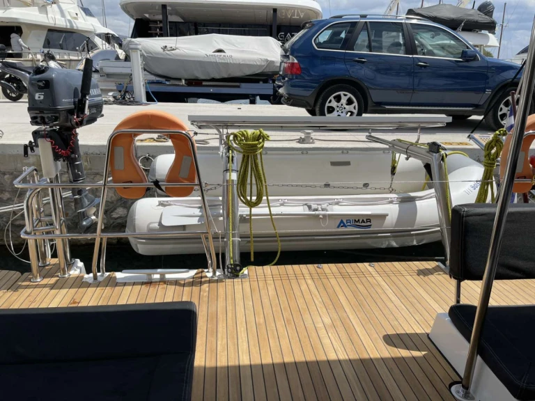 Hire Catamaran with or without skipper Lagoon Alimos