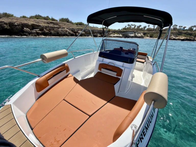 Yacht charter Protaras - Karnic 1851 on SamBoat