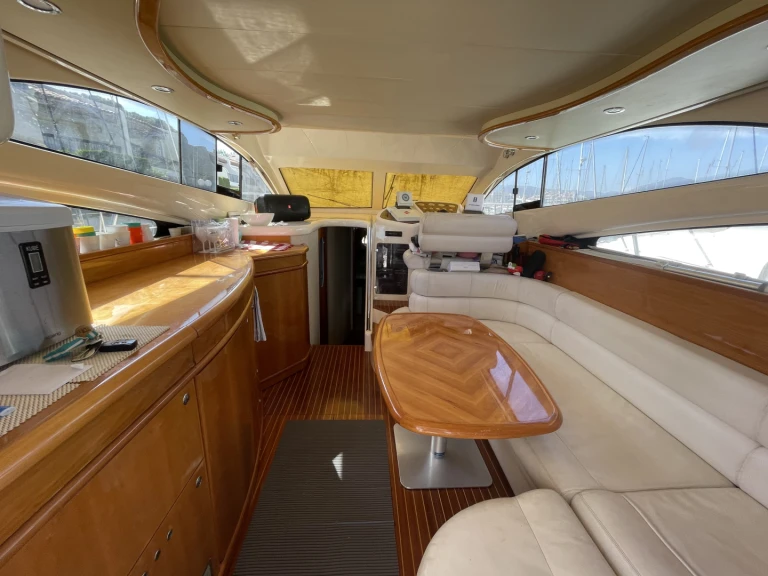 Hire Motorboat Intermare with a boat licence