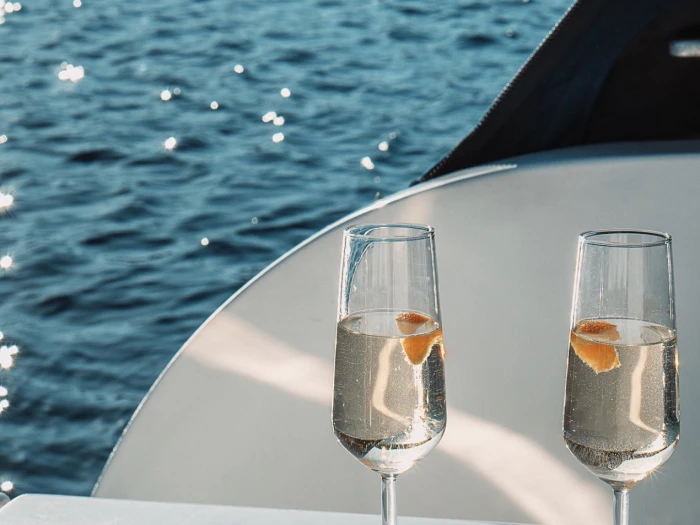 Motorboat hire in Cagliari - Régal Regal 2660 Commodore