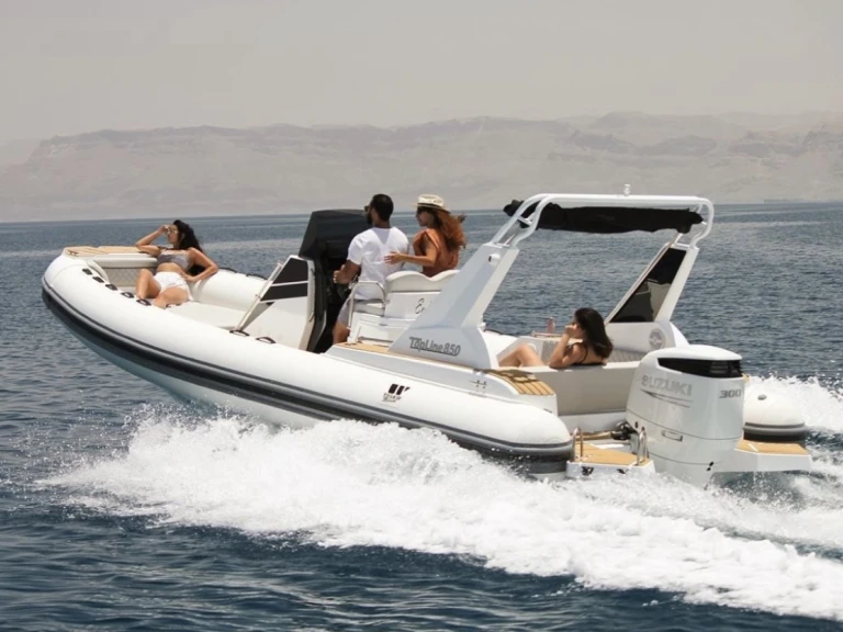 Hire RIB Tiger with a boat licence