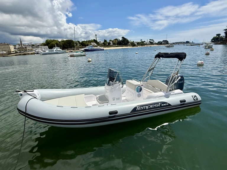 Hire RIB with or without skipper Capelli Combrit