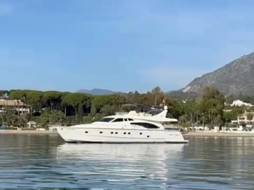 Hire Luxury Yacht Ferretti with a boat licence