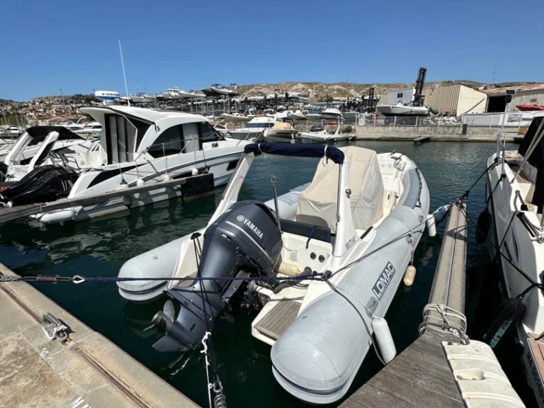 Charter a Lomac Lomac 790 IN in Marseille on Samboat