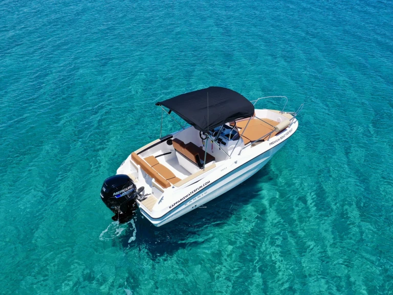 Motorboat hire in Protaras - Karnic 1851