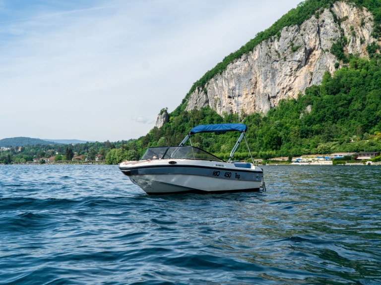 Rio Rio 450 Top charter bareboat or skippered in  Annecy