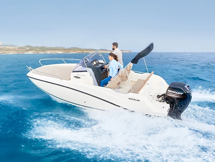 Motorboat to hire Llançà at the best price