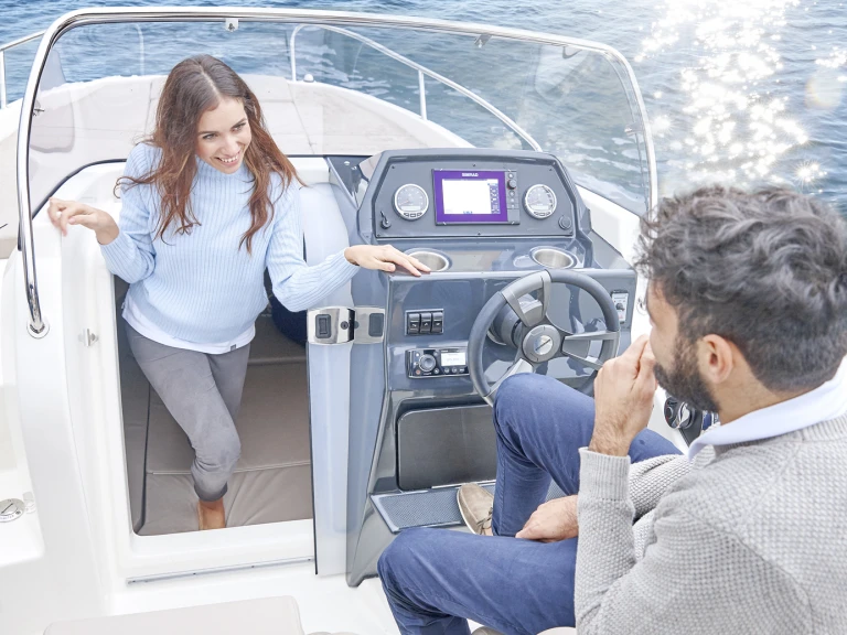 Yacht charter Llançà - Quicksilver Activ 605 Sundeck on SamBoat