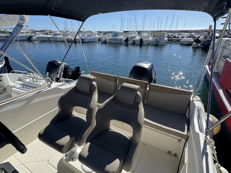 Quicksilver Quicksilver 675 Open Activ charter bareboat or skippered in  Six-Fours-les-Plages