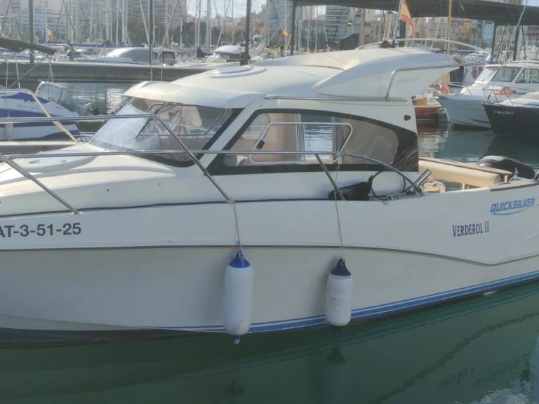 Yacht hire Alicante cheap Activ 420 Cabin