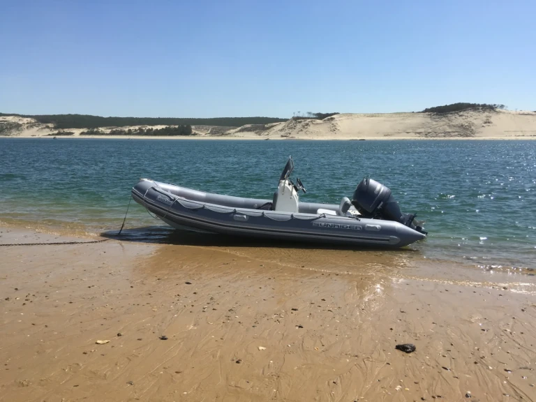 Hire a Bombard Sunrider 550 Lège-Cap-Ferret