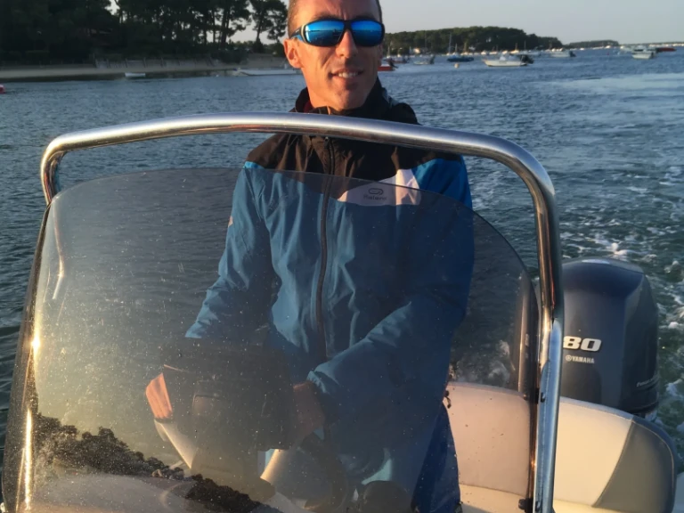 RIB hire in Lège-Cap-Ferret - Bombard Sunrider 550