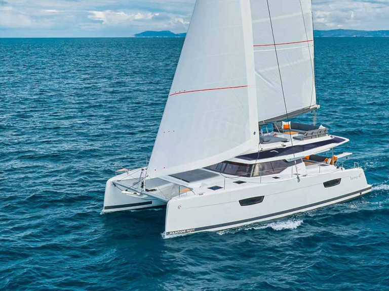Hire a Fountaine Pajot Tanna 47 Pula