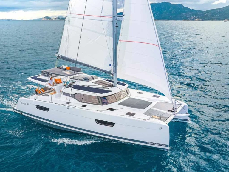 Yacht hire Pula cheap Tanna 47