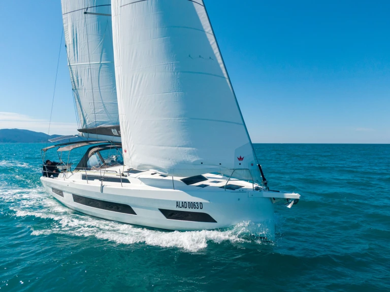 Hire Sailboat Dufour with a boat licence