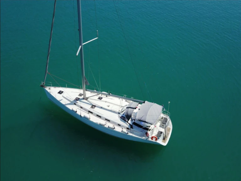Hire Sailboat with or without skipper Bénéteau Kallithea