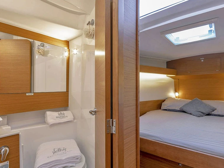 Hire Sailboat Dufour with a boat licence