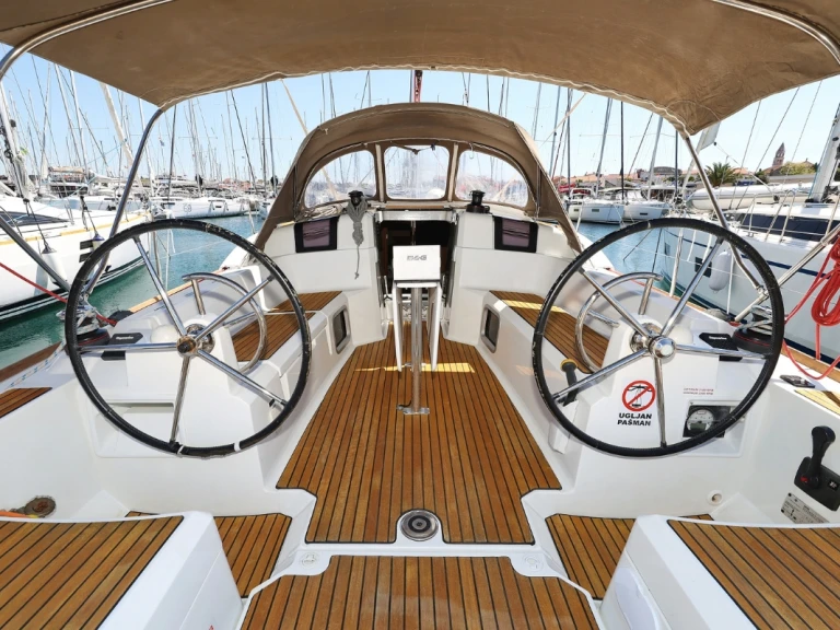 Sailboat hire in Biograd na Moru - Jeanneau Sun Odyssey 389