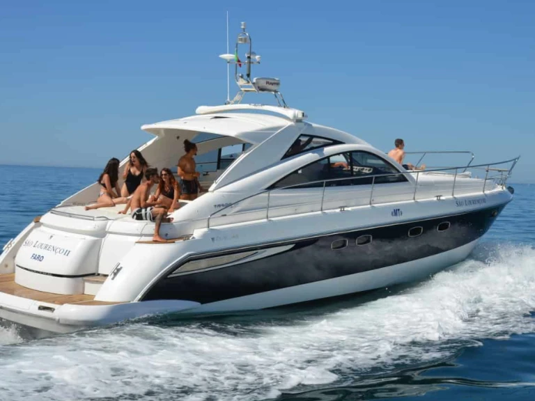 Fairline Fairline Targa 52 charter bareboat or skippered in  Vilamoura