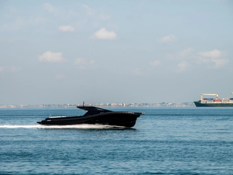 RIB hire in Chalkidikís - Avax  62