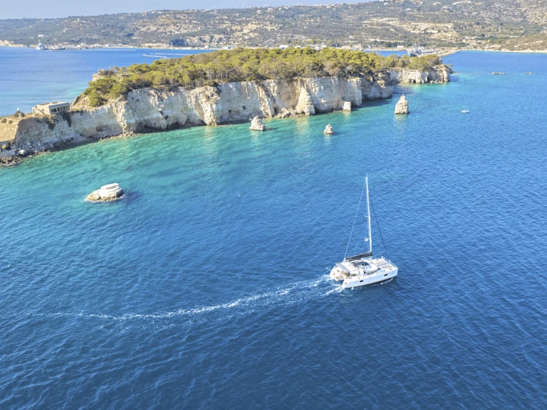 Lagoon Lagoon 450 charter bareboat or skippered in  Soúda