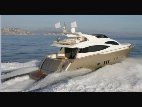 Hire a EVO Evo marine Castellammare di Stabia