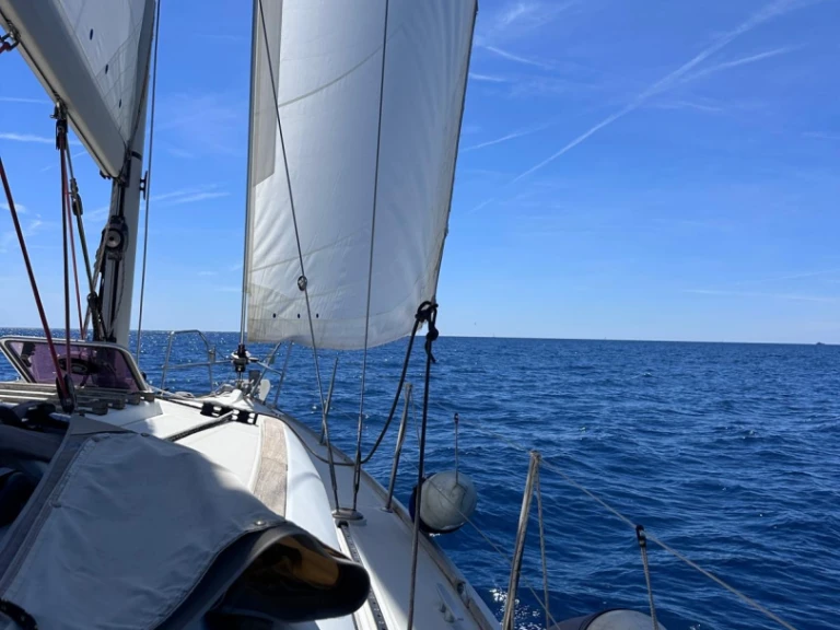 Hire a Jeanneau Sun Odyssey 36 Monaco-Ville