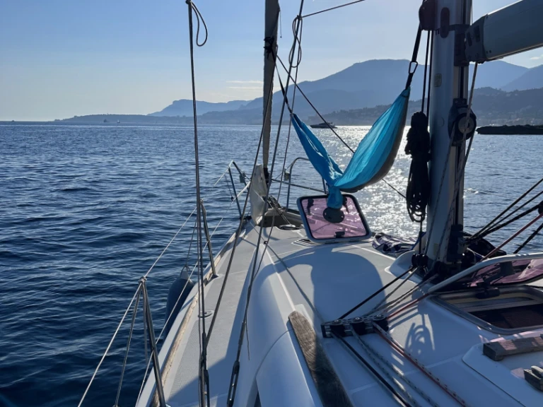 Sailboat hire in Monaco-Ville - Jeanneau Sun Odyssey 36