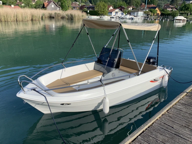 Hire Motorboat with or without skipper Valory Annecy