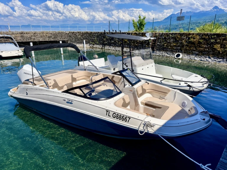 Hire Motorboat with or without skipper Bayliner France