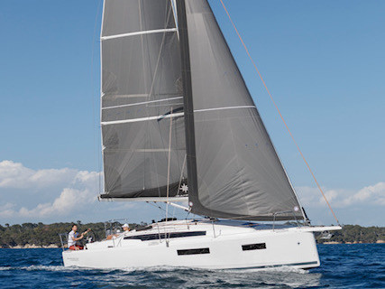 Yacht hire Cres cheap Sun Odyssey 350