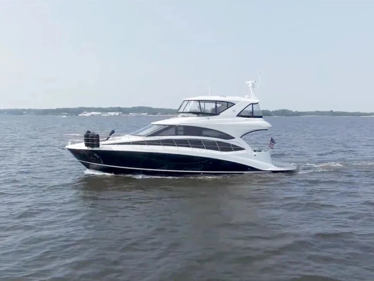 Charter a  Meridian 541 Sedan in Annapolis on Samboat