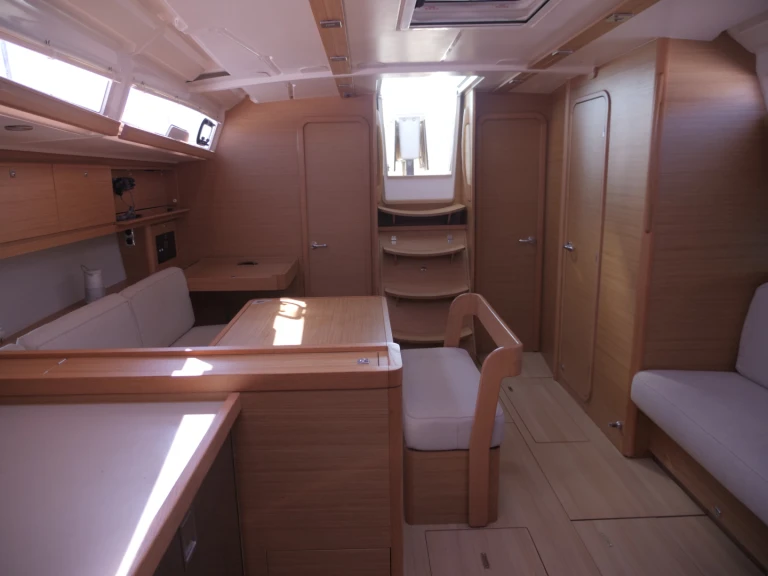 Hire Sailboat Dufour with a boat licence