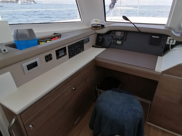 Hire Catamaran with or without skipper Bali Lefkáda