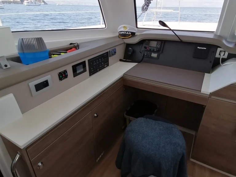Hire Catamaran with or without skipper Bali Lefkáda