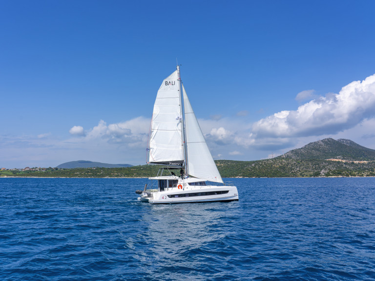 Hire Catamaran Bali with a boat licence