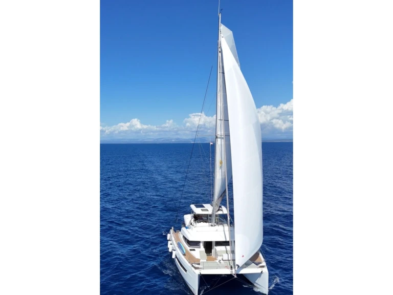 Hire Catamaran with or without skipper Bali Kaštel Gomilica