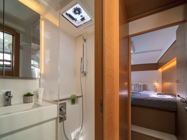 Yacht charter Lefkáda - Excess Excess 11 on SamBoat