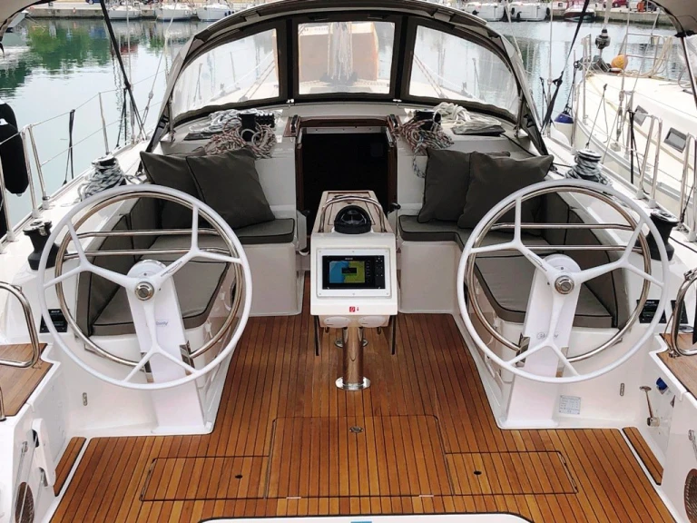Charter a Bavaria Cruiser 46 in Kos on Samboat