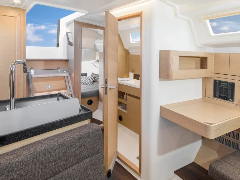 Hire a Hanse Hanse 348 Cogolin