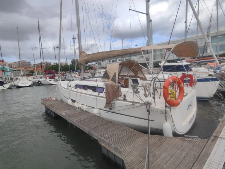 Yacht charter Ayamonte - Dufour Dufour 310 Grand Large on SamBoat