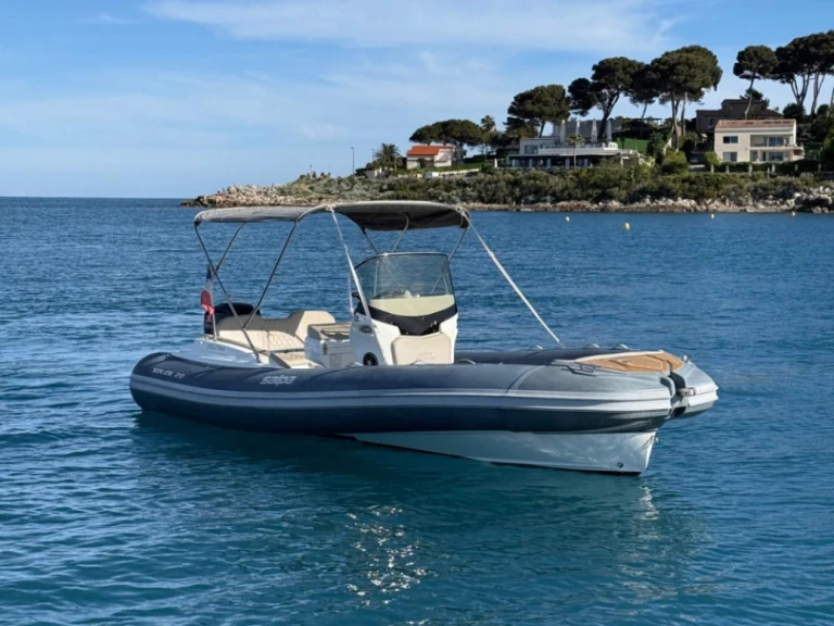 Yacht charter Antibes - Salpa Salpa Soleil 20 on SamBoat