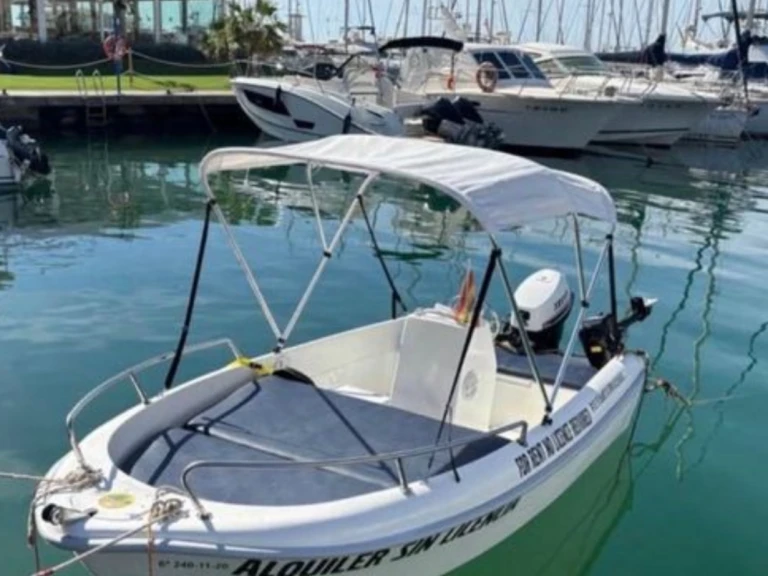 Motorboat to hire Javea at the best price