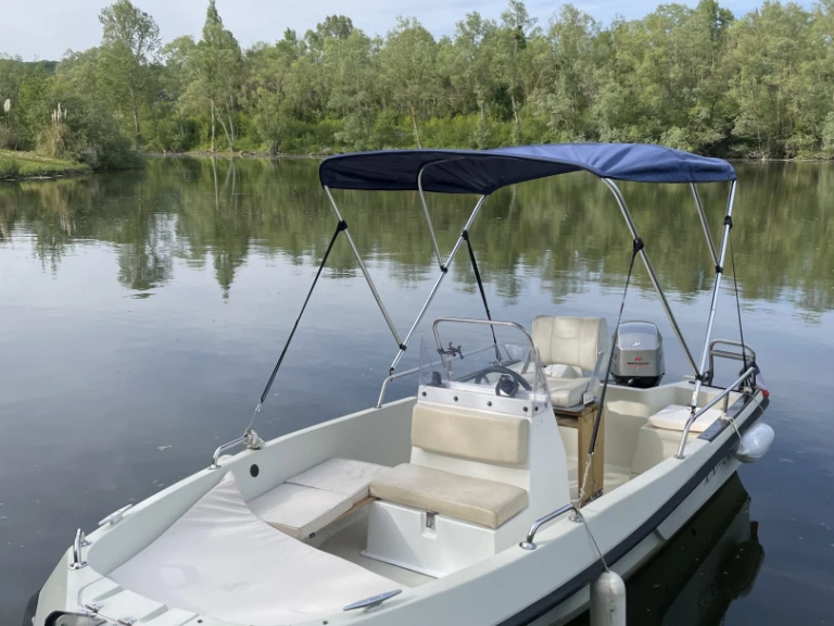 Elan Elan 450 GT charter bareboat or skippered in  Villennes-sur-Seine