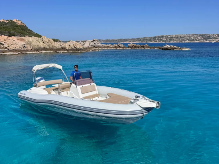 Charter a Capelli Tempest 700 Work in Palau on Samboat
