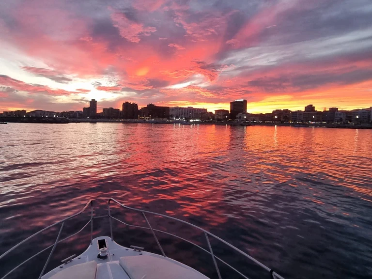 Luxury Yacht hire in Fuengirola - ASTINOR Astinor 34 Cruiser