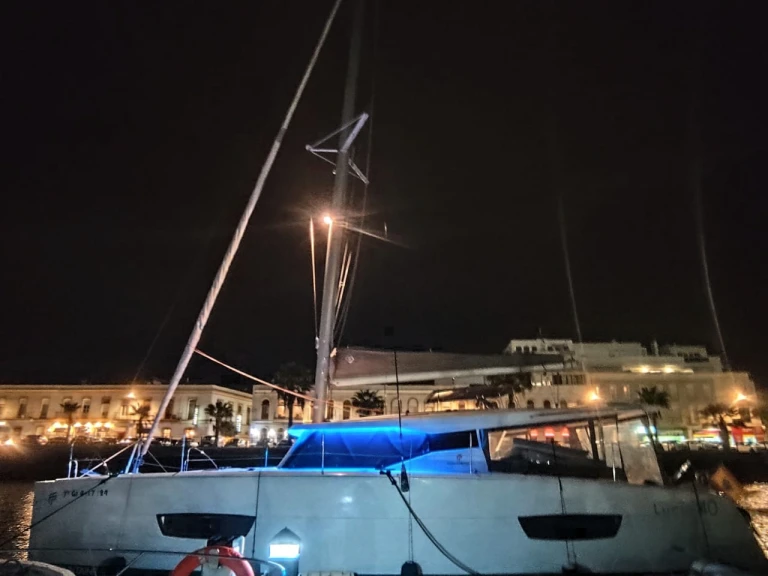 Hire Catamaran with or without skipper Fountaine Pajot Rota