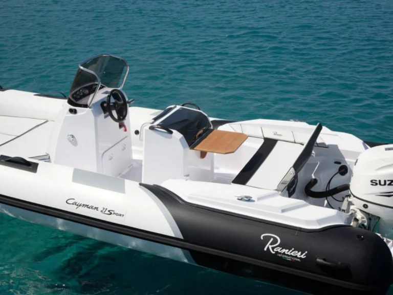 Charter a Ranieri Cayman 21 Sport in Mandelieu-la-Napoule on Samboat