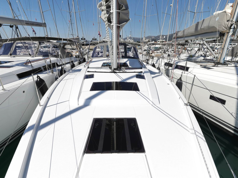 Yacht hire Sukošan cheap Hanse 460