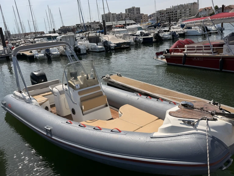 RIB hire in Arcachon - Nuova Jolly King 700 Rs